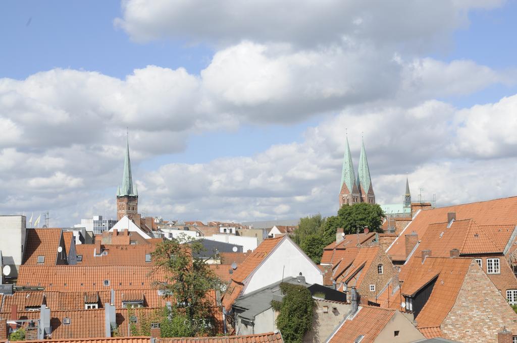 Hotel Zur Alten Stadtmauer Любек Номер фото